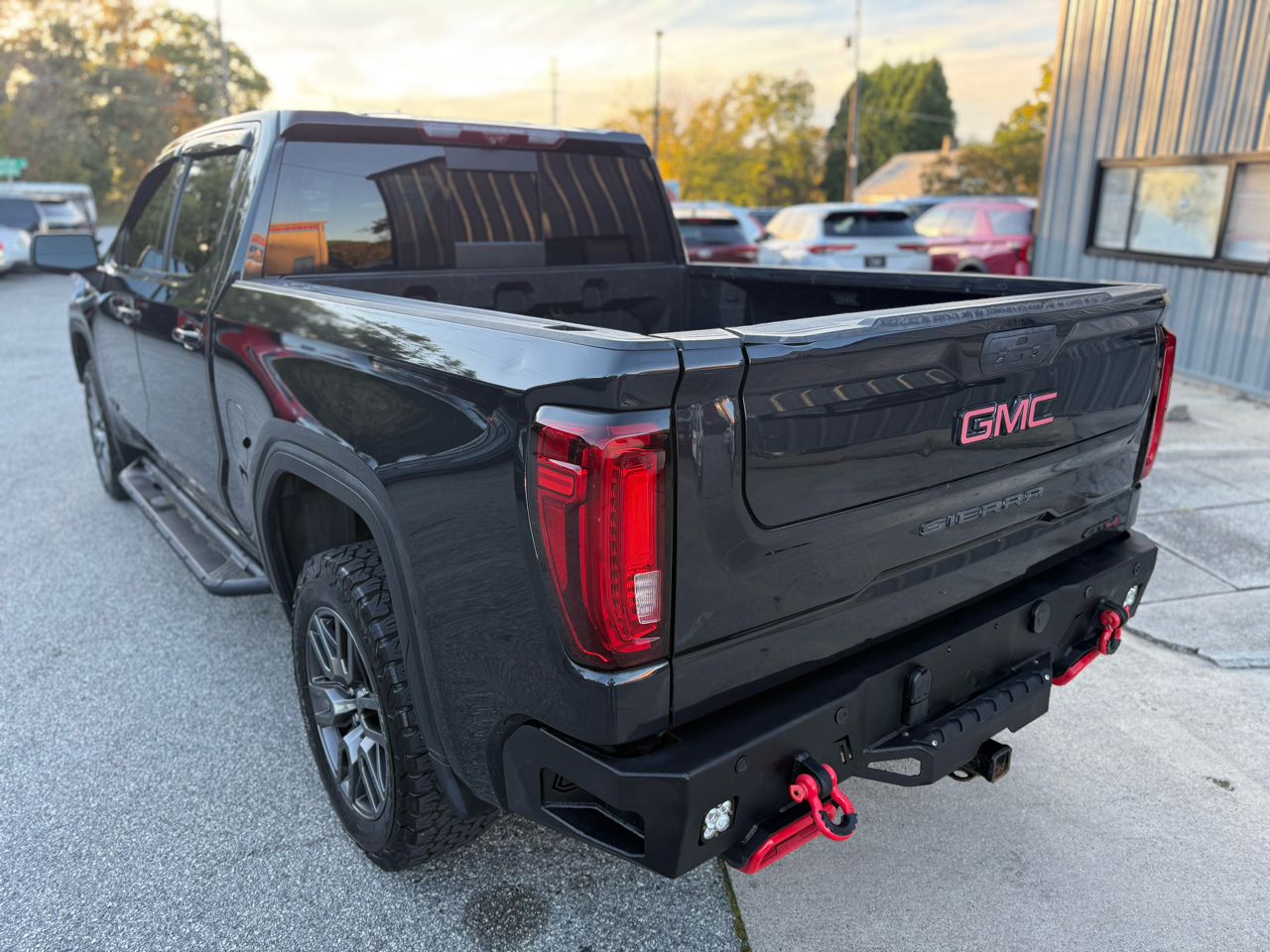 GMC Sierra 1500 AT4 Crew Cab Short Box 4WD 2020