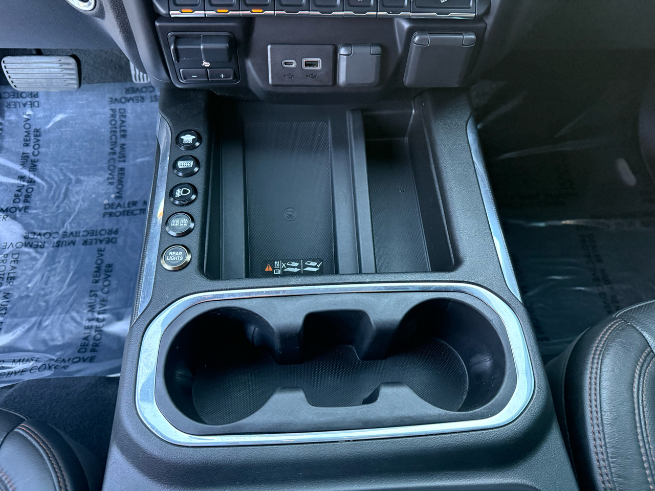 GMC Sierra 1500 AT4 Crew Cab Short Box 4WD 2020