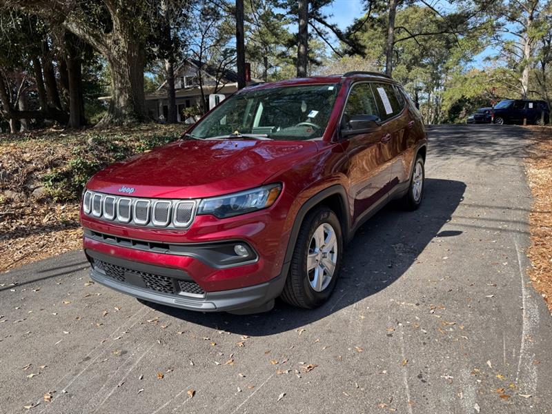 2022 Jeep Compass Latitude FWD