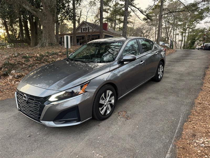 2023 Nissan Altima S