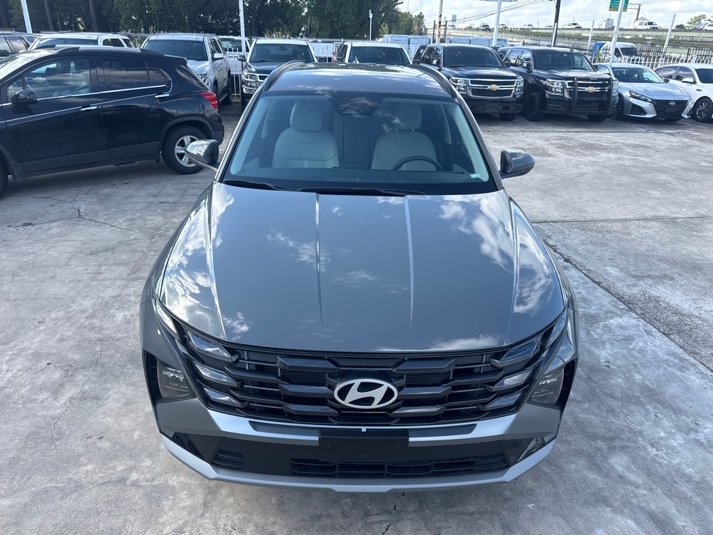 2025 Hyundai Tucson SEL photo 3