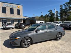 2025 Hyundai Elantra 