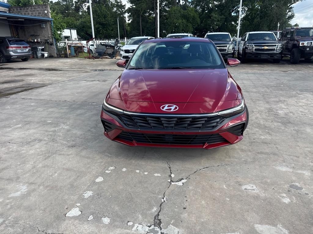 2025 Hyundai Elantra 2.0 SEL Convenience IVT's photo