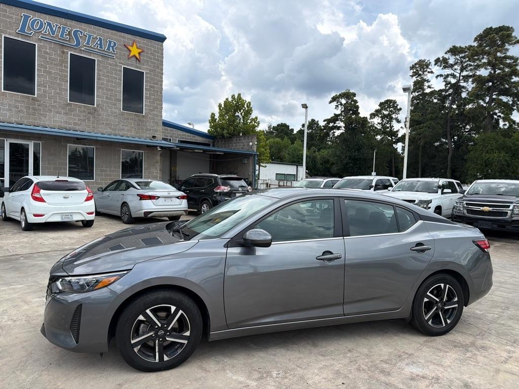 Nissan Sentra photo 2