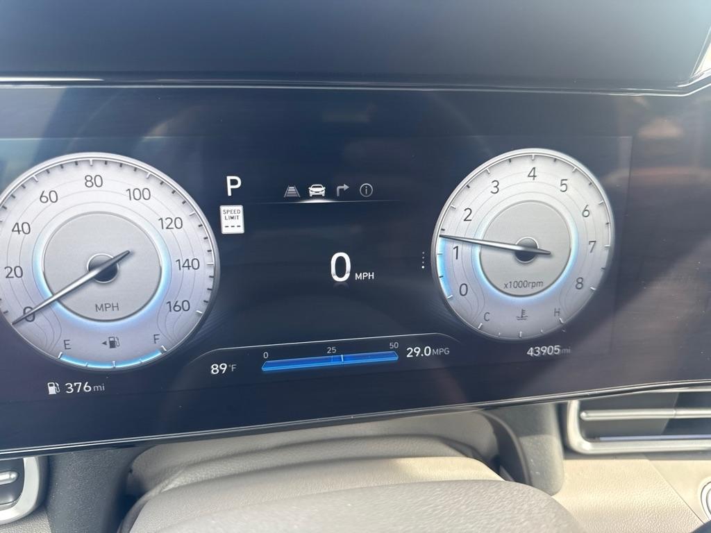 Hyundai Elantra photo 26