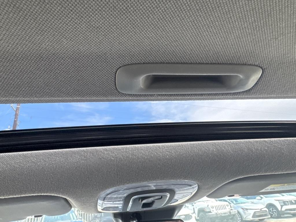 Hyundai Elantra photo 29