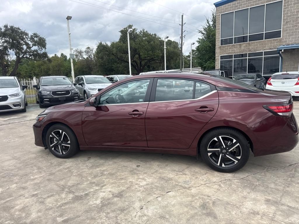 Nissan Sentra photo 8