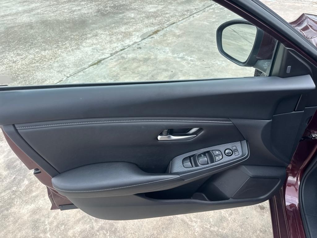 Nissan Sentra photo 12