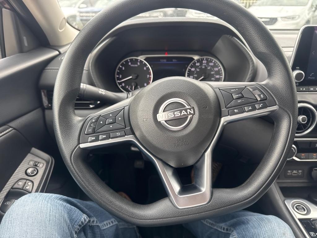 Nissan Sentra photo 25