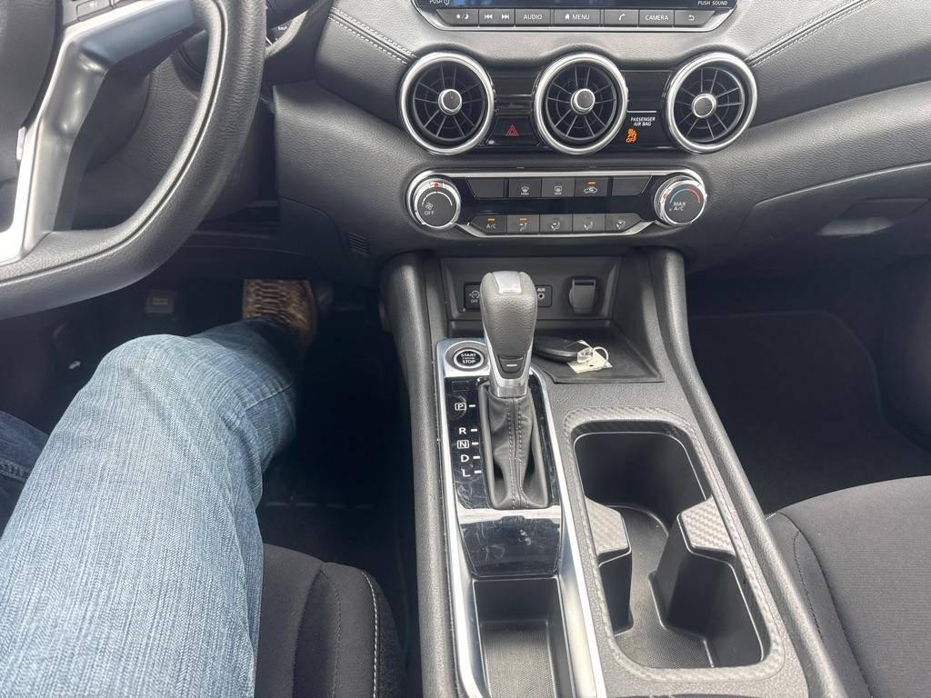 Nissan Sentra photo 28