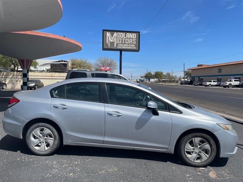 Honda Civic LX Sedan 5-Speed AT 2013
