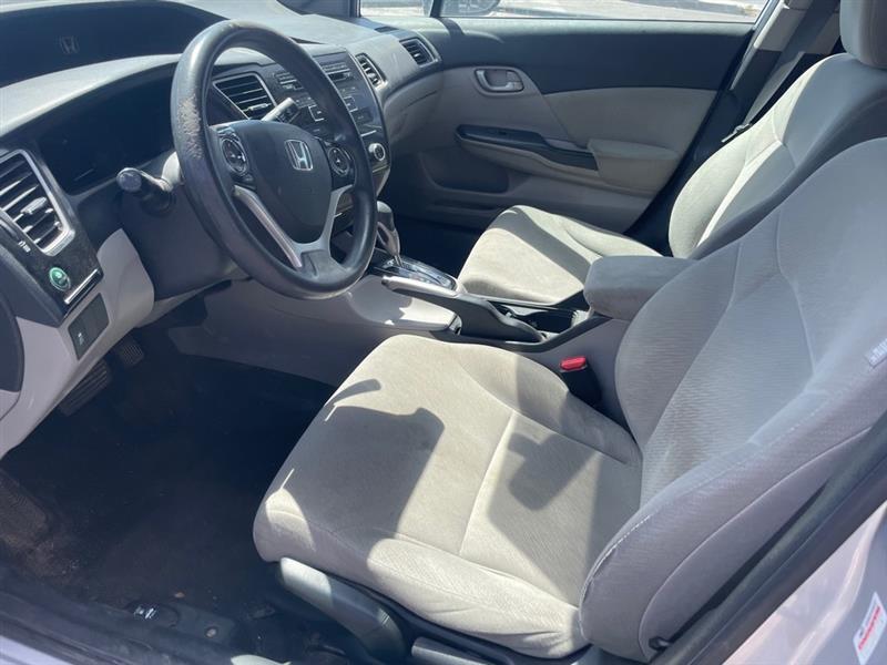 Honda Civic LX Sedan 5-Speed AT 2013
