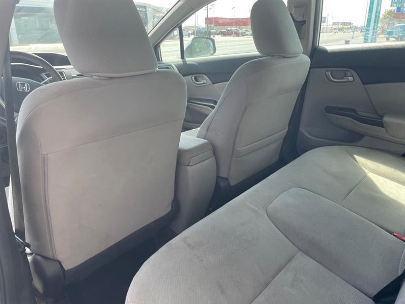 Honda Civic LX Sedan 5-Speed AT 2013