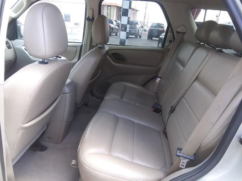 Ford Escape XLT 4WD 2005
