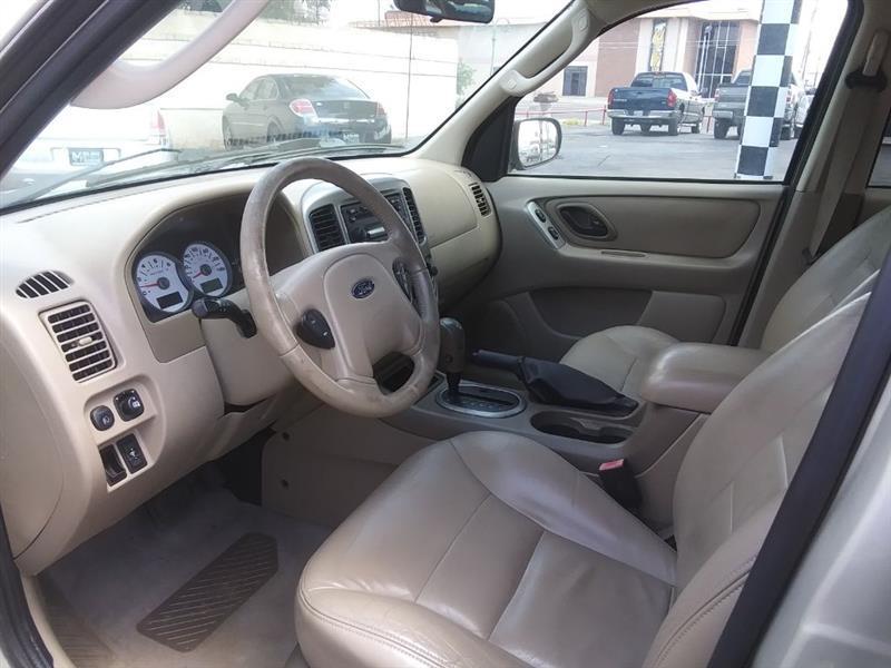 Ford Escape XLT 4WD 2005
