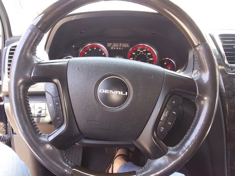 GMC Acadia Denali FWD 2012