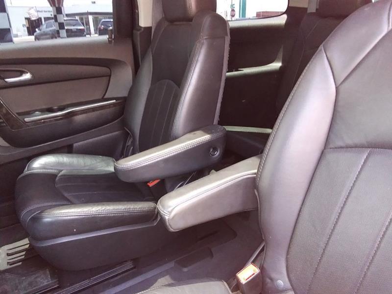 GMC Acadia Denali FWD 2012