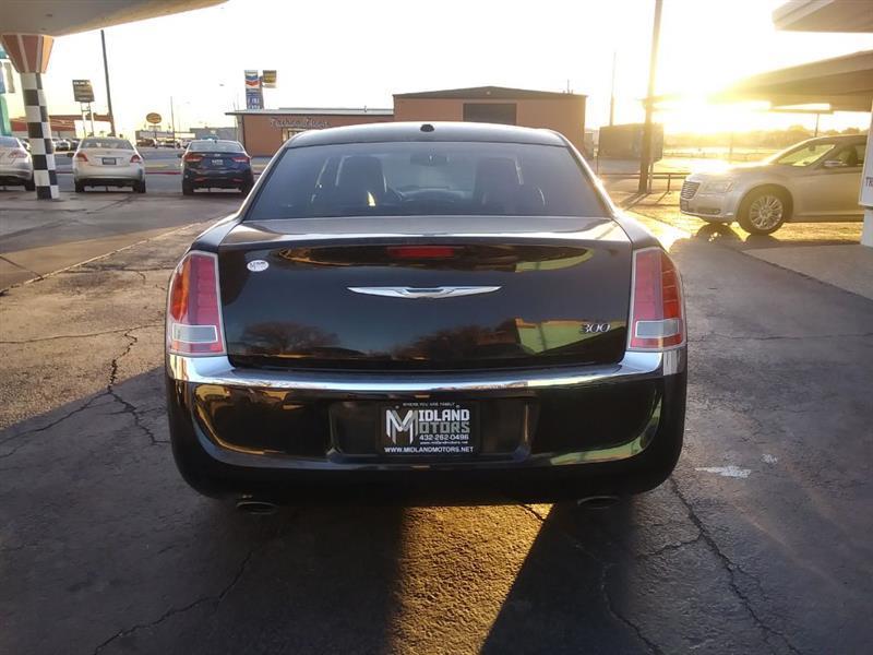 Chrysler 300 RWD 2014