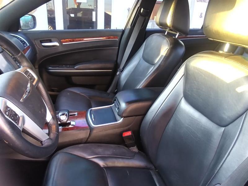 Chrysler 300 RWD 2014