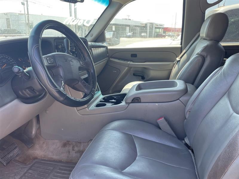 GMC Yukon XL SL 1500 2WD 2006