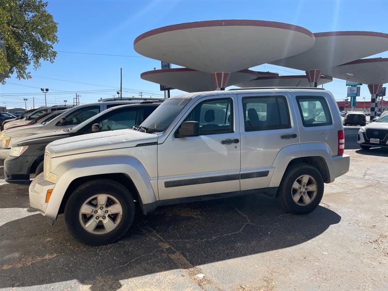 Jeep Liberty Sport 2WD 2012