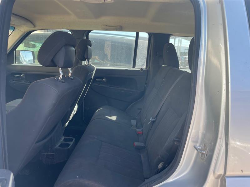 Jeep Liberty Sport 2WD 2012