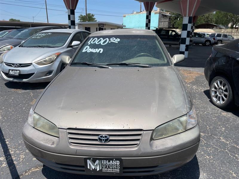 Toyota Camry CE 1999