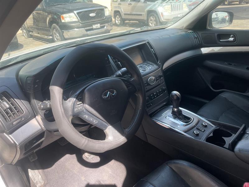 Infiniti Q40 AWD 2015