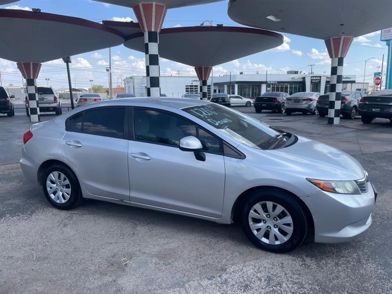 Honda Civic LX Sedan 5-Speed AT 2012