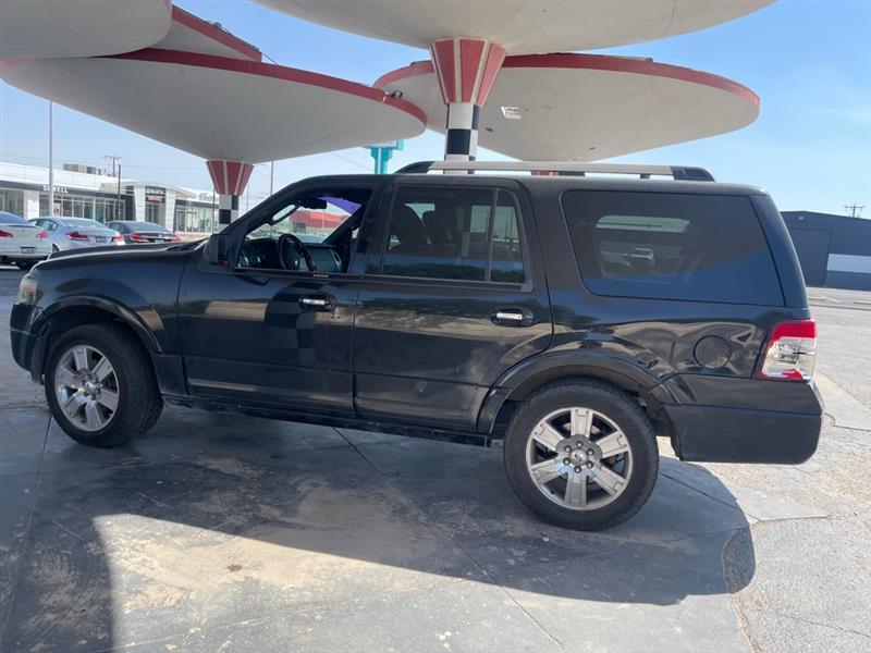 Ford Expedition Limited 2WD 2010