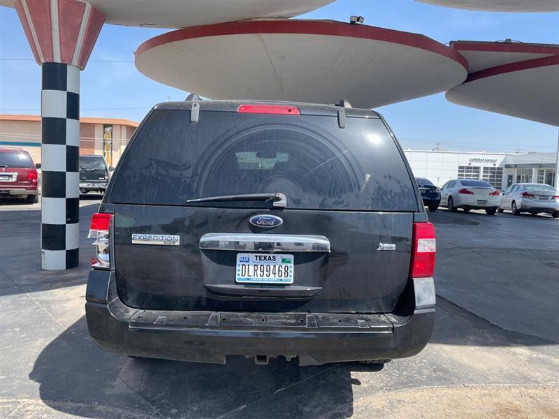 Ford Expedition Limited 2WD 2010