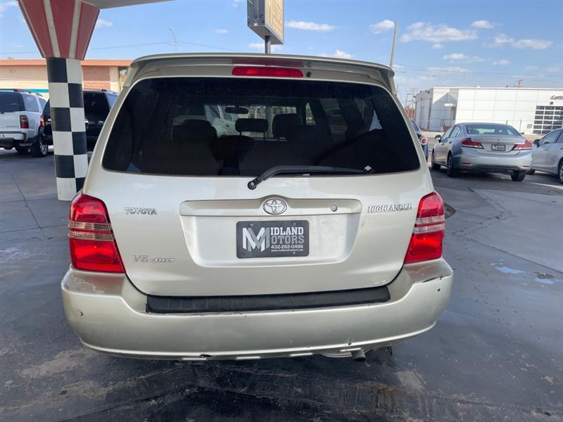 Toyota Highlander 2WD 2003