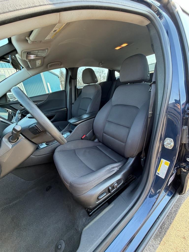 Chevrolet Malibu  2021