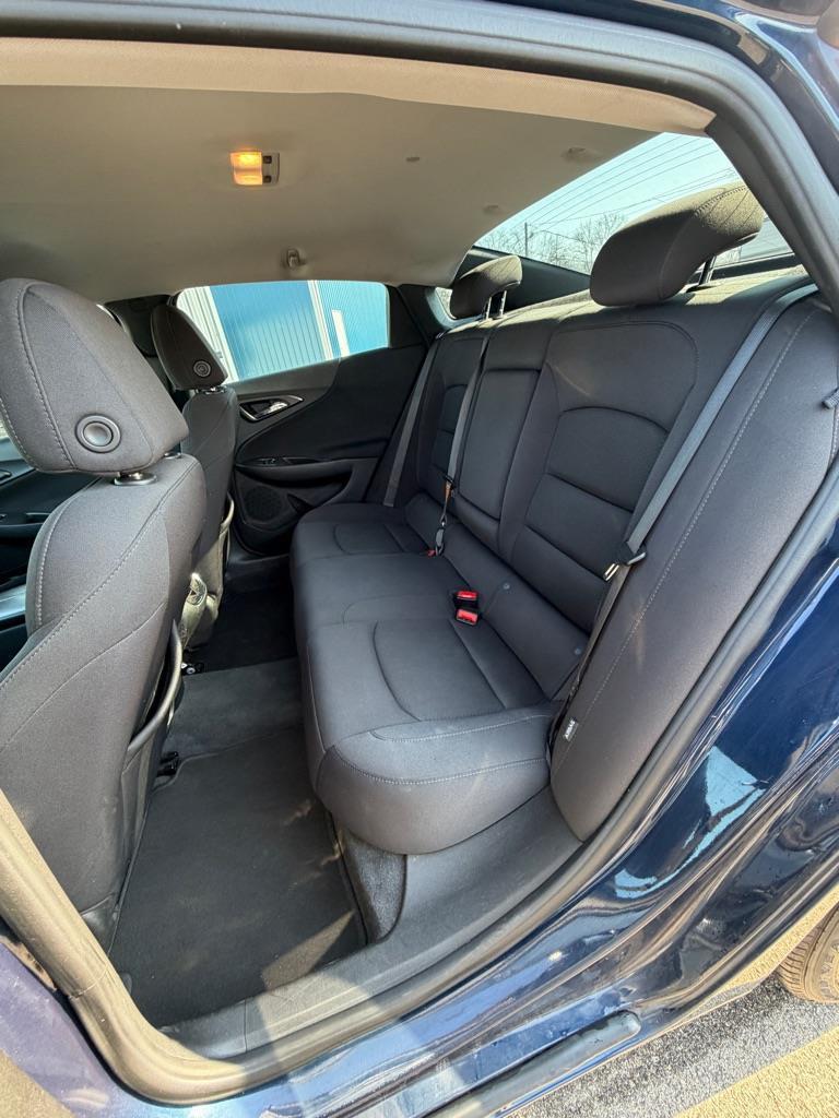 Chevrolet Malibu  2021