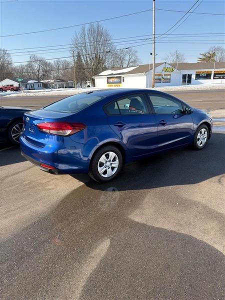 Kia Forte LX 6A 2017
