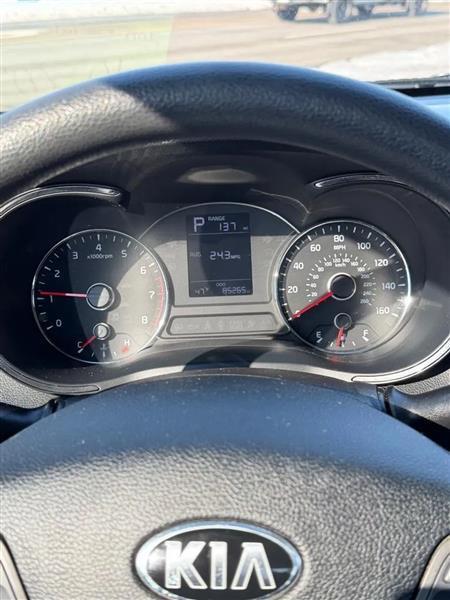 Kia Forte LX 6A 2017