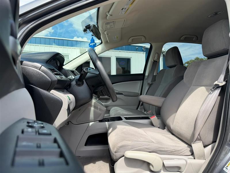 Honda CR-V LX 2WD 5-Speed AT 2013