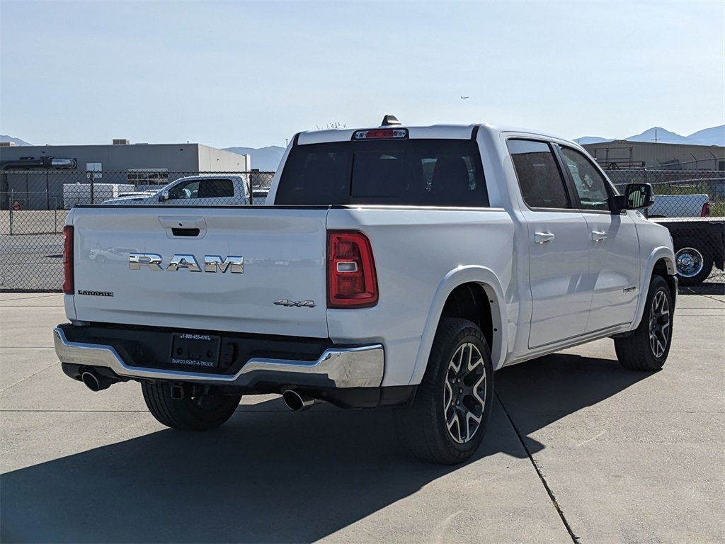 2025 Ram 1500 Laramie photo 4