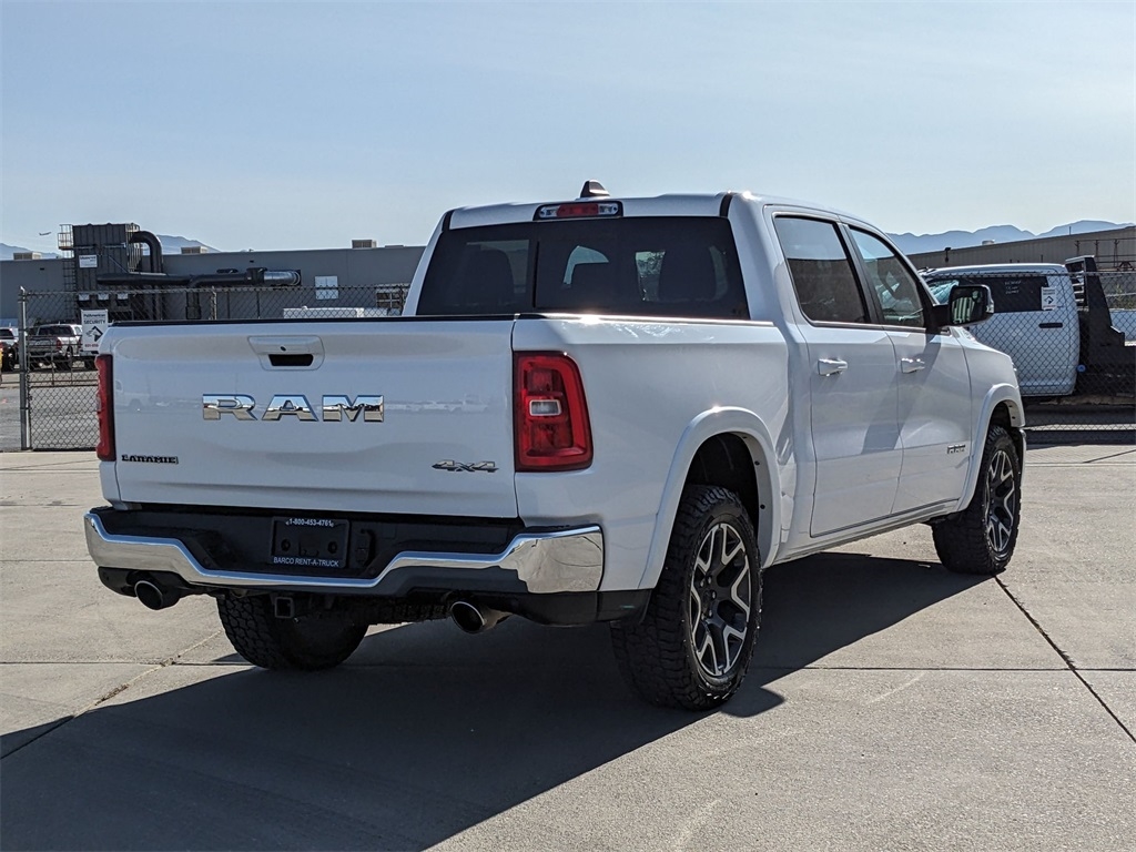 2025 Ram 1500 Laramie photo 4