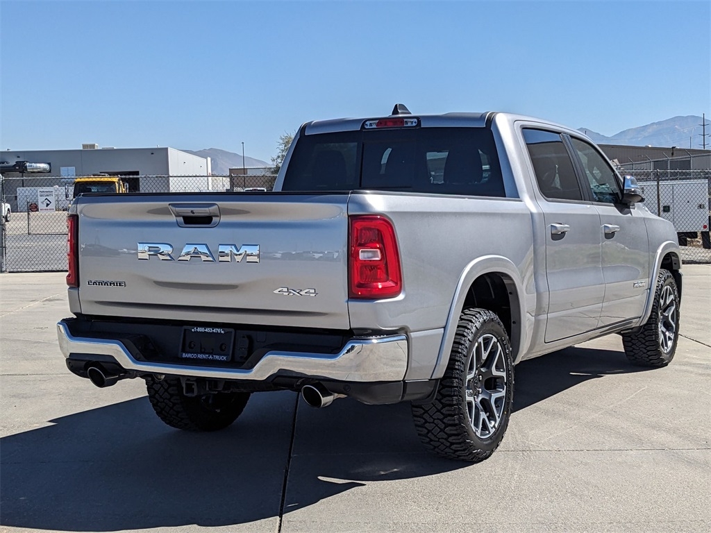 2025 Ram 1500 Laramie photo 4