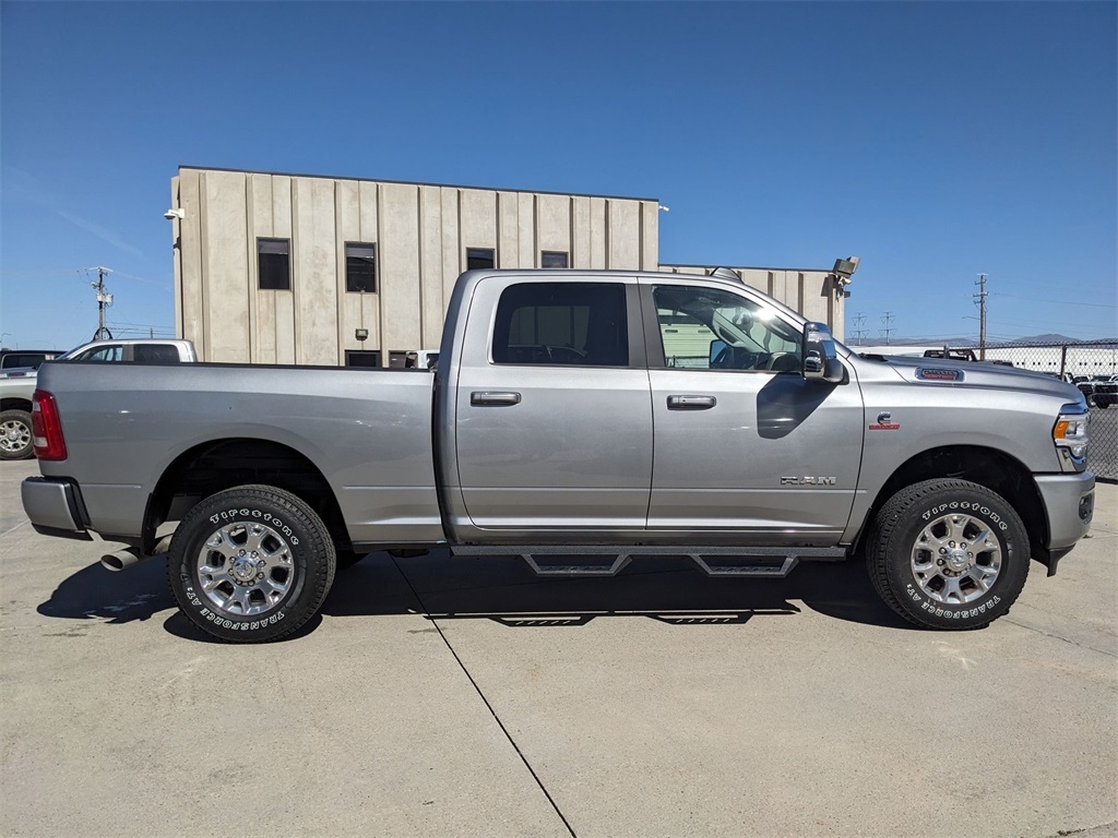 2024 Ram 2500 Laramie photo 2