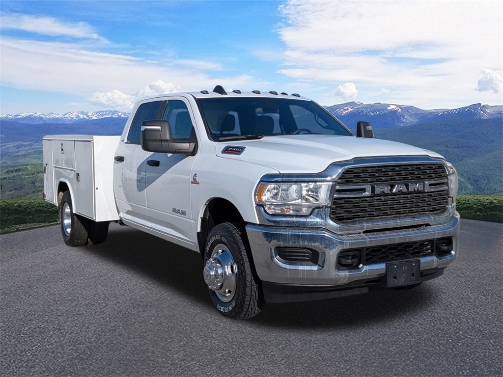 2024 RAM 3500 TRADESMAN