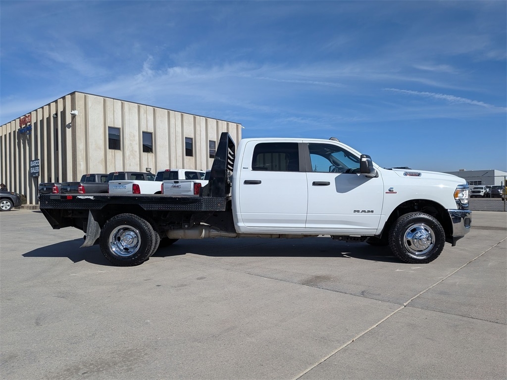 2024 Ram 3500 Tradesman photo 2