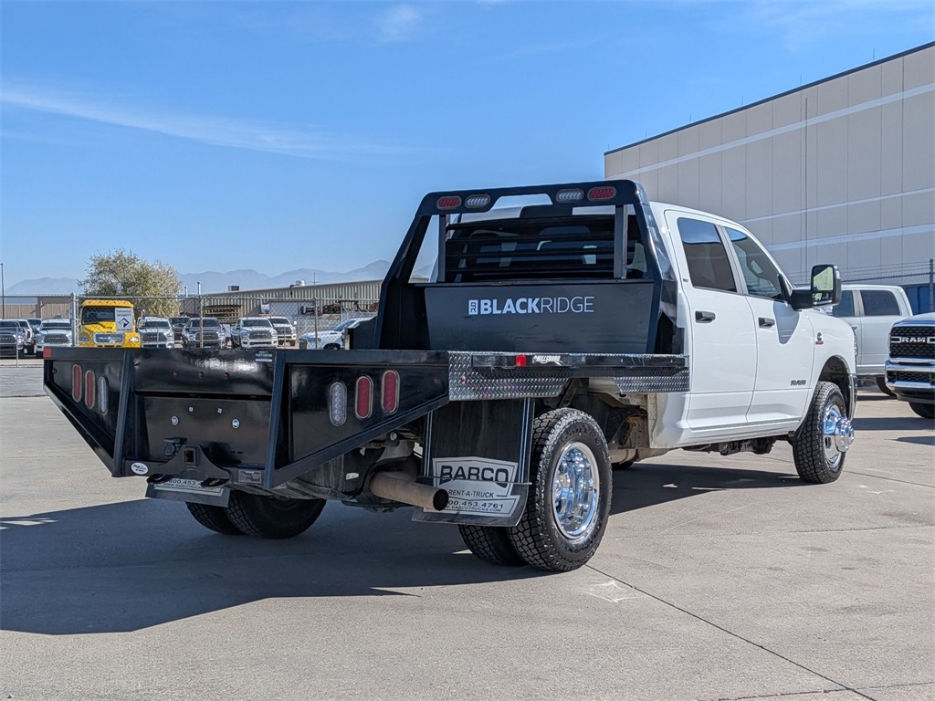2024 Ram 3500 Tradesman photo 3
