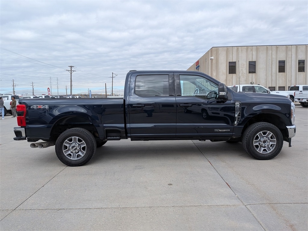 2024 Ford F-250 Lariat photo 3