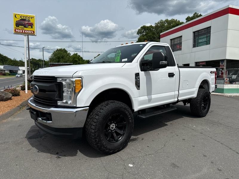 2017 Ford F-250 XL 4x4 Regular Cab 8' Box's photo