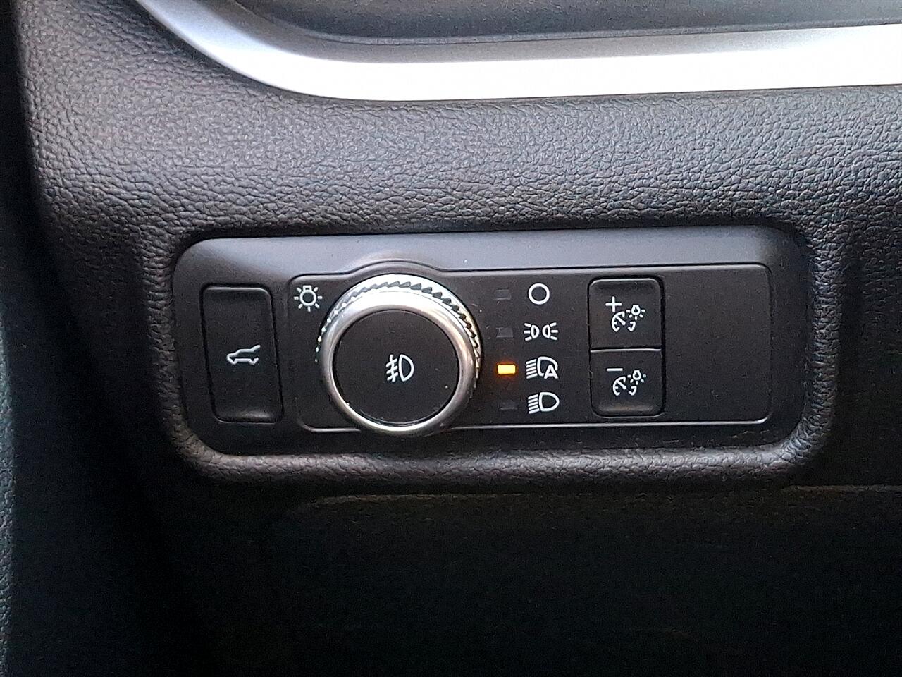 Ford Explorer XLT AWD 2021