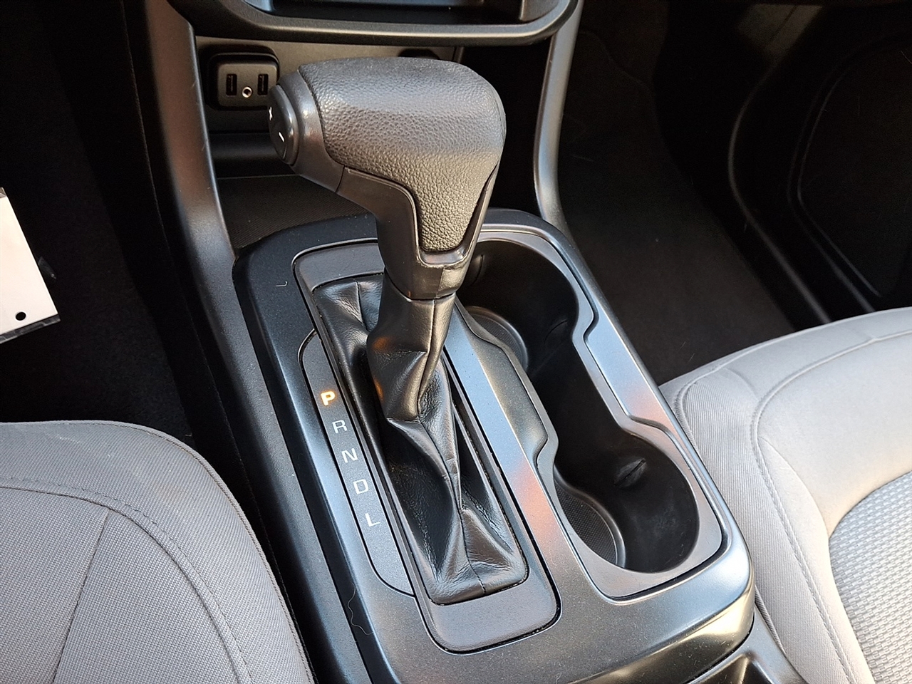 Chevrolet Colorado Work Truck Crew Cab 4WD Long Box 2019