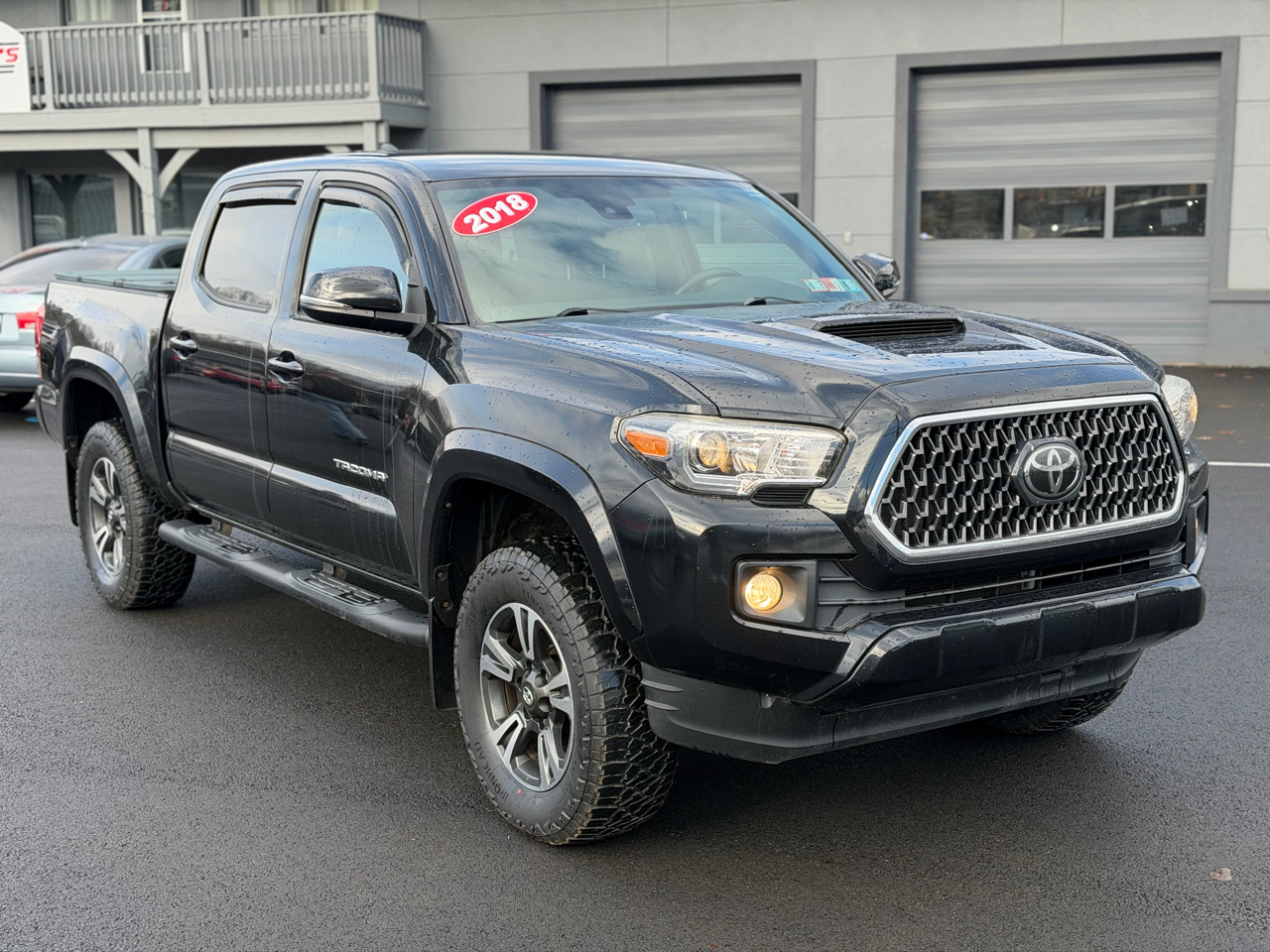 Toyota Tacoma  2018