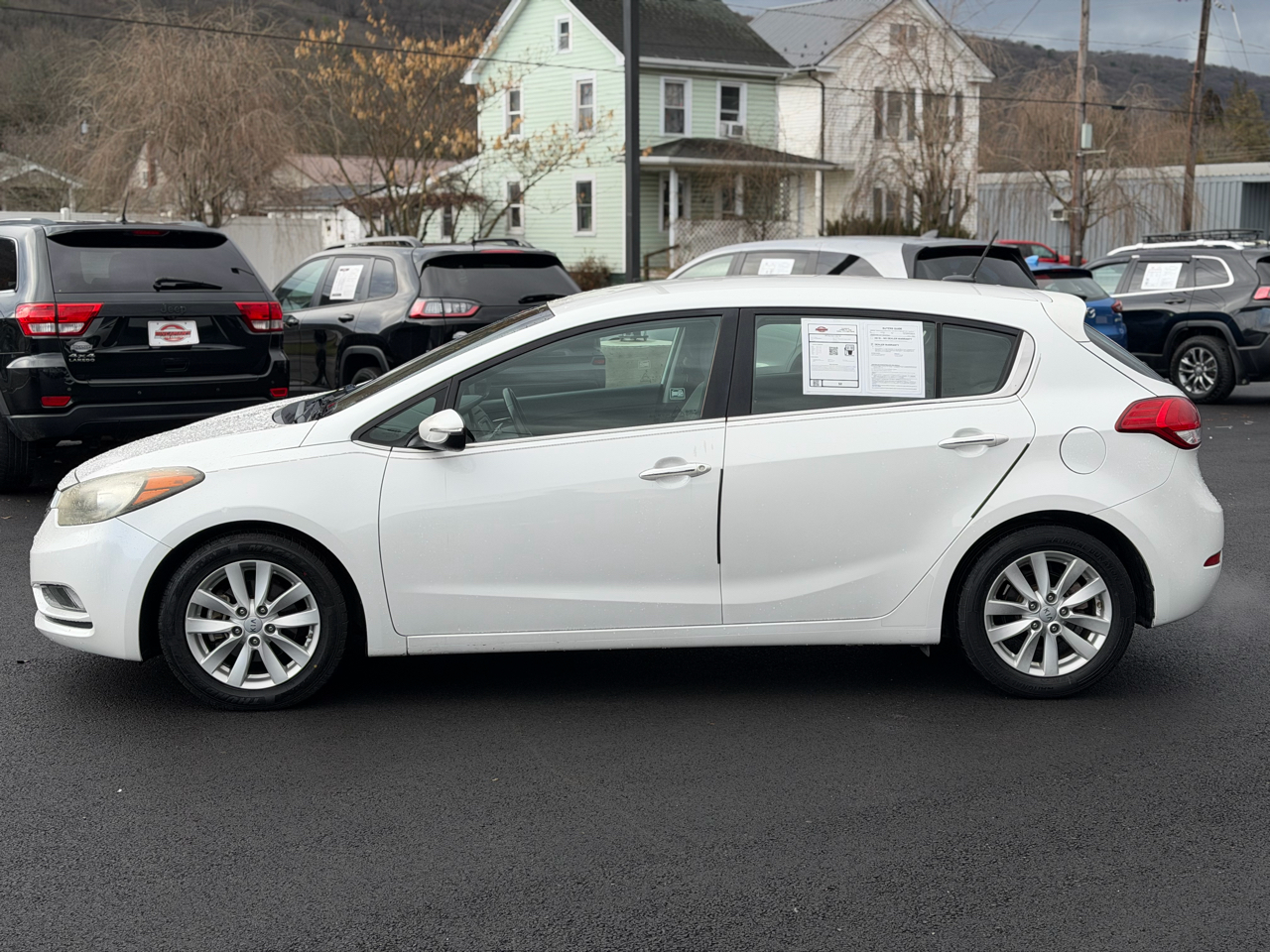 Kia Forte 5-Door  2015